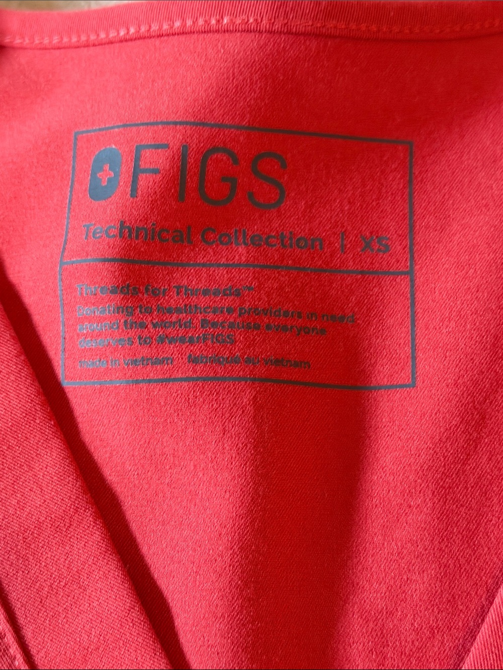 Figs Scrub Top - Picture 4 of 6